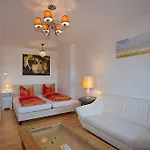 Ferienwohnung-Mit-Weitblick